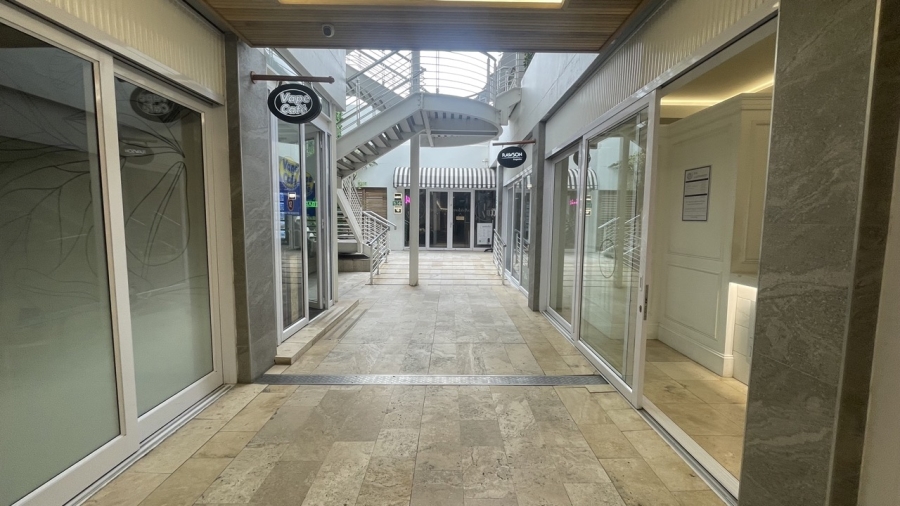 To Let commercial Property for Rent in Camps Bay Western Cape